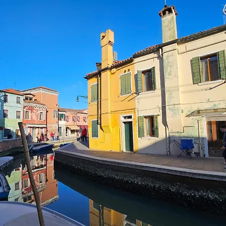 別荘 Casa Yellow Corner Burano